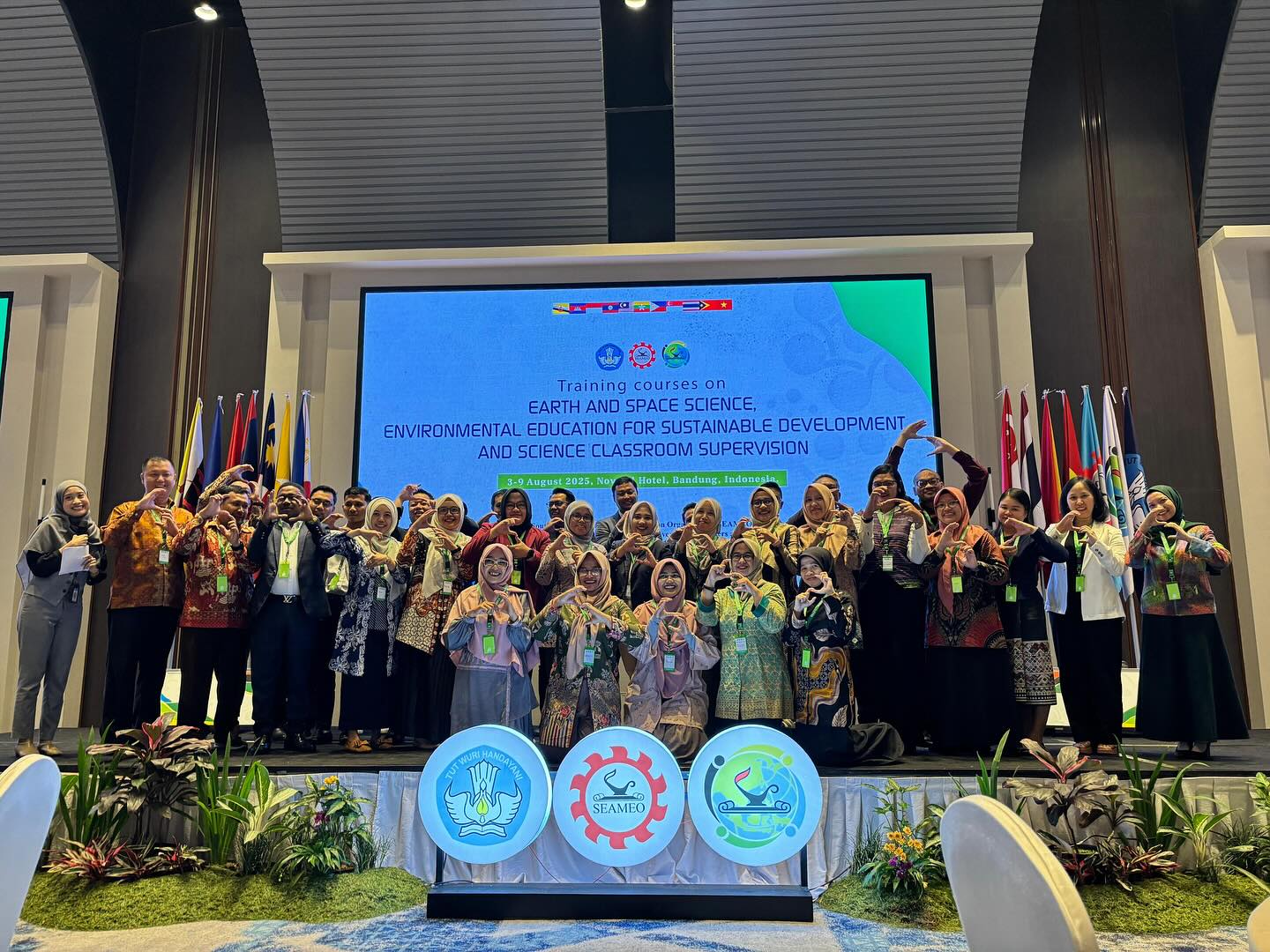 Pelatihan Guru SMP Darul Ulum 1 Unggulan oleh SEAQIS