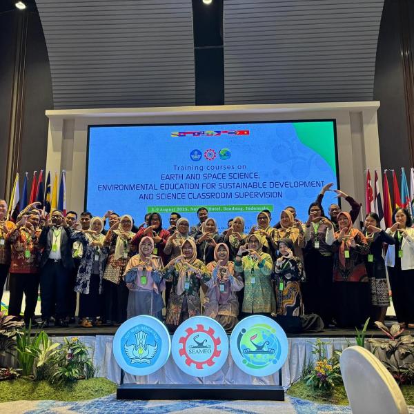 Pelatihan Guru SMP Darul Ulum 1 Unggulan oleh SEAQIS